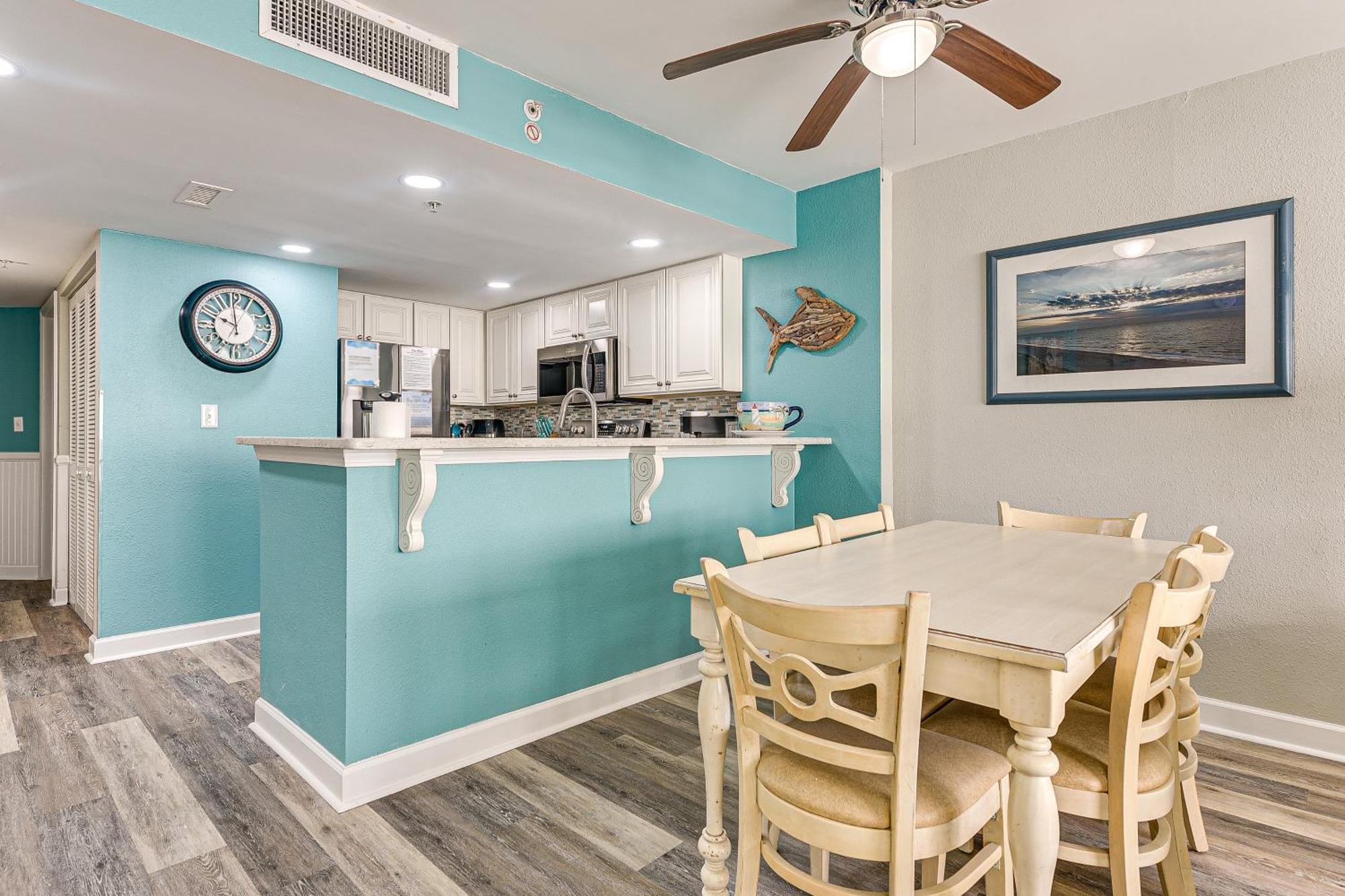 Oceanfront North Myrtle Beach Gem Pools Access! Exterior photo